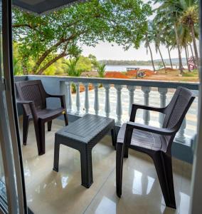 Fotografie z fotogalerie ubytování The creek house morgim v destinaci Morjim