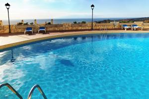 Bazén v ubytovaní Ocean View 3Bdr Balcon Atlantico alebo v jeho blízkosti