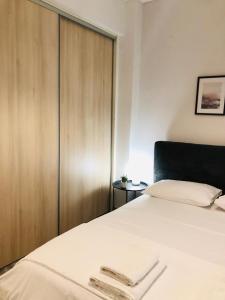 Gallery image of IKIES A&A SUITES & VILLAS in Nea Moudania +14 photos