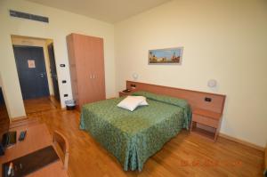 Gallery image of Dama Hotel in Fossano