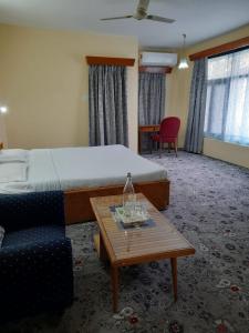 Ένα ή περισσότερα κρεβάτια σε δωμάτιο στο Family Floor at Riverside B&B +48 φωτογραφίες