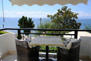 ภูมิทัศน์ธรรมชาติใกล้เซอร์วิสอพาร์ตเมนต์