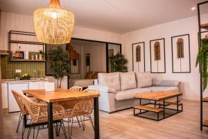 Apartamentos Ribera del Rio 36休息區