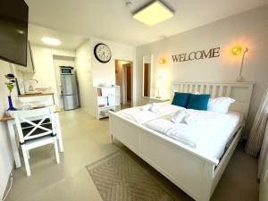 Postel nebo postele na pokoji v ubytování Studio-Apartment im Haus Frauenpreiss FeWo 404