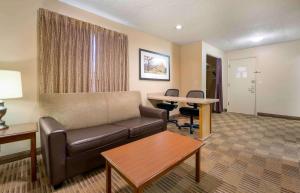 Posezení v ubytování Extended Stay America Suites - Houston - Med Ctr - NRG Park - Kirby