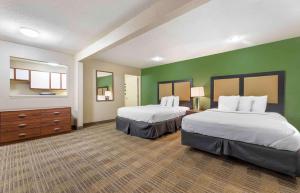 Postel nebo postele na pokoji v ubytování Extended Stay America Suites - Houston - Med Ctr - NRG Park - Kirby