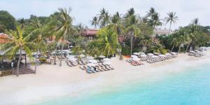 an aerial view of the beach at the resort at Chaweng Regent Beach Resort in Chaweng