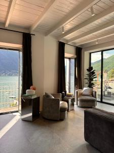 Posezení v ubytování CasaB Lake Como
