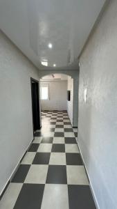 תמונה מהגלריה של Appartement 3 vue sur mer à Azla בAzla
