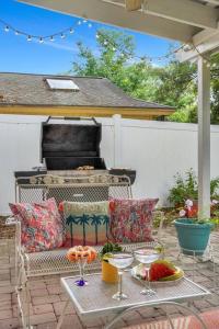 Φαγητό σε αυτή η παραθεριστική κατοικία ή κάπου εκεί κοντά