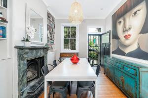 Ảnh trong thư viện ảnh của Ideal Location 3 bdr Paddo Terrace Parking & Pets ở Sydney +22 ảnh