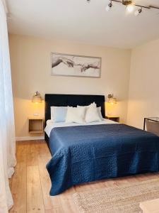 En eller flere senge i et værelse på Pula KING'S SQUARE apartment - free parking