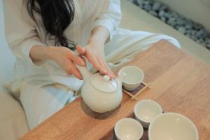 Aank Hotel Wolgot的咖啡和沏茶工具