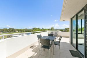 Μπαλκόνι ή βεράντα στο 1BR with Private Balcony at Beach Club Resort