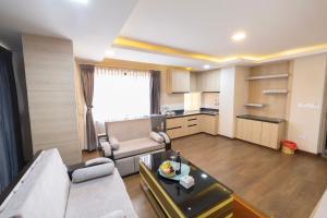 Köök või kööginurk majutusasutuses Divine Kathmandu Hotel
