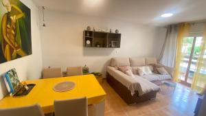 Posezení v ubytování E041 Apartment Albir