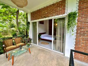Giardino di Track Monkey's Lodge