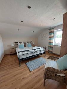 Ένα ή περισσότερα κρεβάτια σε δωμάτιο στο Ferienhaus Brunnbauer