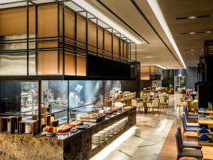 Restaurant o un lloc per menjar a ibis Styles Ambassador Seoul Yongsan
