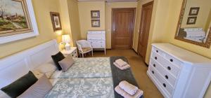 Posezení v ubytování El Capricho de Cangas 2H - WiFi - Garaje - Hidromasaje - VUT-3001-AS