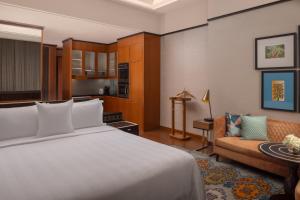 Posteľ alebo postele v izbe v ubytovaní ITC Ratnadipa, a Luxury Collection Hotel, Colombo