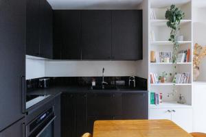 Fotografia z galérie ubytovania Cocooning apartment in the Montmartre area v Paríži