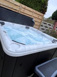 Fotografie z fotogalerie ubytování Gîte Rubis - JACUZZI - Pairi Daiza - 6 pers v destinaci Brugelette