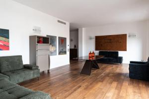 Posezení v ubytování Panoramic Flat-Les Suites