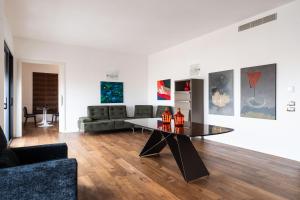 Posezení v ubytování Panoramic Flat-Les Suites