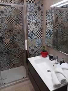 A bathroom at La Maison Della Torre