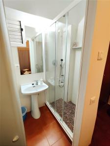 Koupelna v ubytování Hostal La Torre