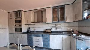 Imagen de la galería de Piso amplio y céntrico en Dena, en Meaño 45 fotos más