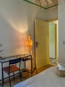 Postel nebo postele na pokoji v ubytování Luxueux appartement avec vue mer & piscine
