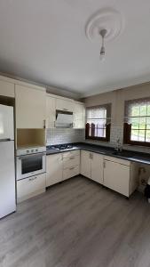 Køkken eller tekøkken på Kaya Palace