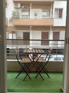 Zdjęcie z galerii obiektu Colourful Artistic apart 100mbps center of Athens w Atenach