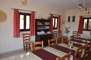 Lounge nebo bar v ubytování Cortijo Rosario
