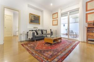 A seating area at Apartamento Principe Terrace en Madrid