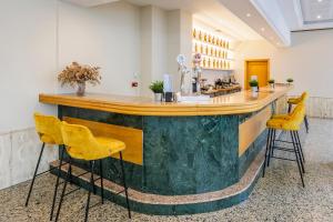 Nápoje v ubytování Hotel Torremar - Mares