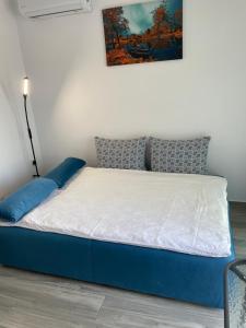 Postel nebo postele na pokoji v ubytování Beautiful Apartment Amaryllis