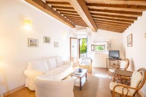 Μια τηλεόραση ή/και κέντρο ψυχαγωγίας στο Casa Ippocastano by VacaVilla
