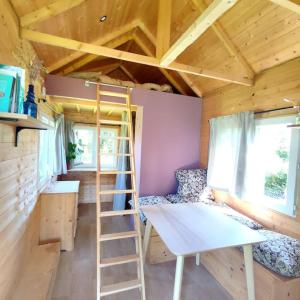 Fotografie z fotogalerie ubytování Nuit insolite en Tiny House v destinaci Questembert