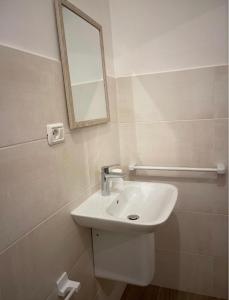 A bathroom at Villa Margherita