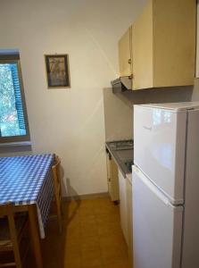 A kitchen or kitchenette at Villa Margherita