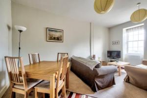 Posezení v ubytování GuestReady - Charming Home in Old Town