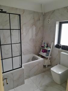 Ένα μπάνιο στο Prestwich comfort