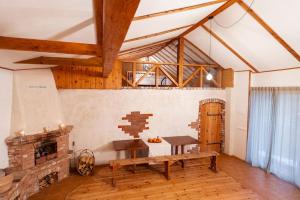 Billede fra billedgalleriet på Cabin with sauna, near the beach i Vitols