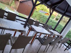 Patio nebo venkovní prostory v ubytování Fenyves Vendégház - Siófok