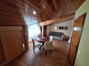 Część wypoczynkowa w obiekcie Hostal O Galeón San Luis
