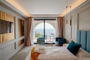 Postel nebo postele na pokoji v ubytování Hotel Maris + 37 fotografií