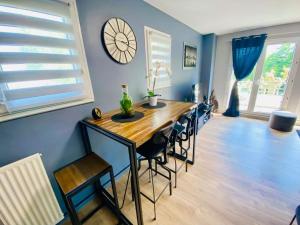 Χώρος καθιστικού στο Charmant Duplex en centre-ville +46 φωτογραφίες
